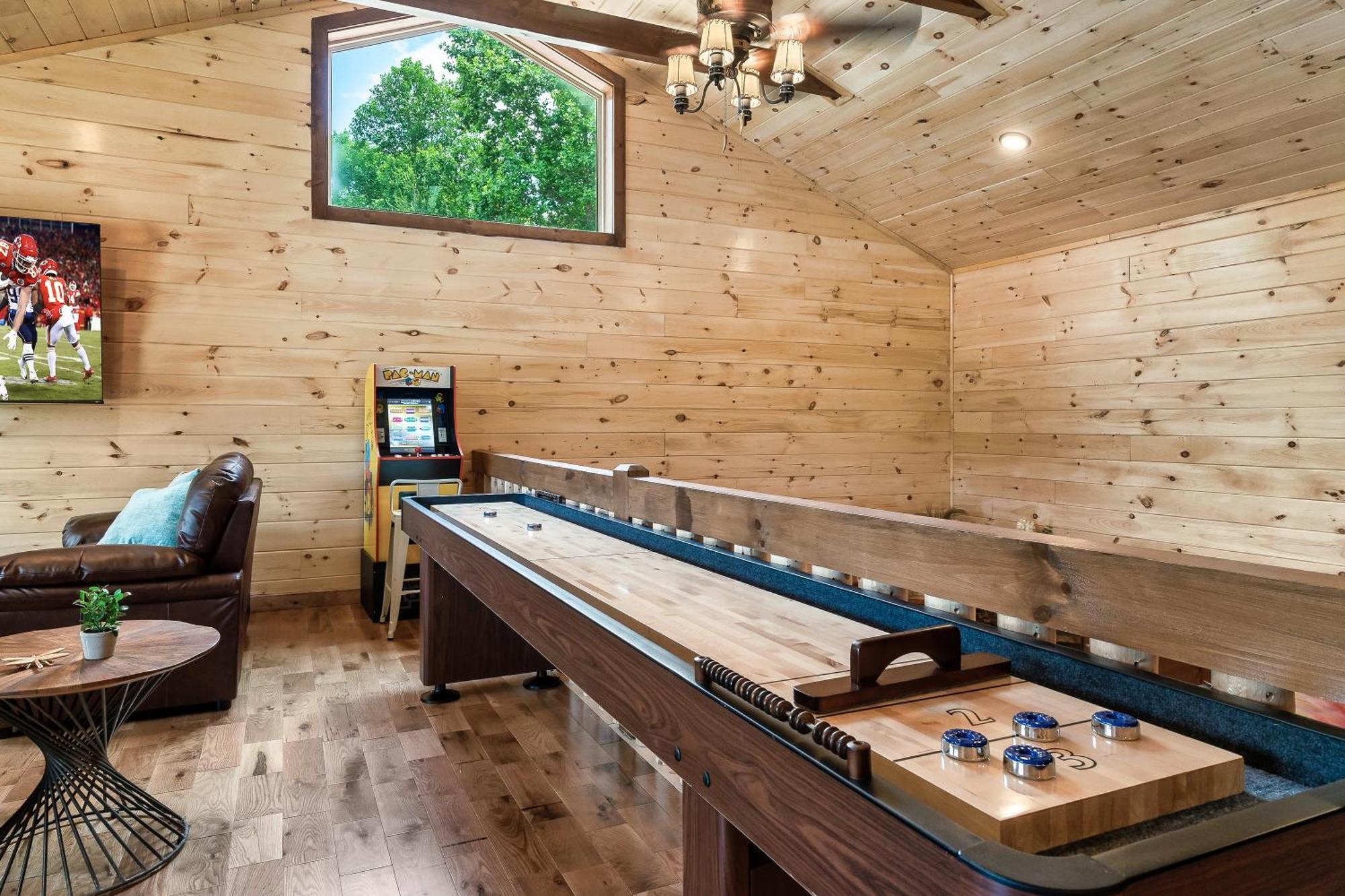 Smokiesboutiquecabins Would Love To Host You At Dolly'S Cute Cabin! 4 Suites With Private Bathrooms - Hot Tub, Fire Pit, Game Room, Resort Pool Open Memorial Day Through Labor Day! Гатлінбург Екстер'єр фото